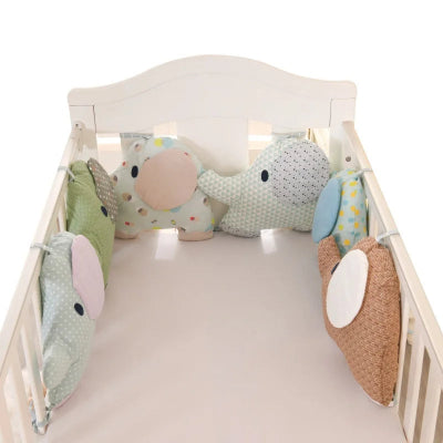 tour de lit respirant peluches elephants