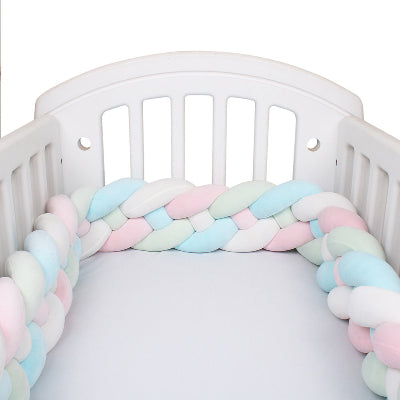tresse de lit bebe pastels