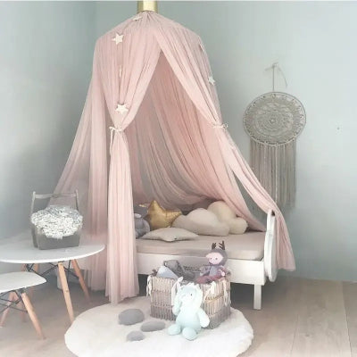 ciel de lit bebe decor beige rose