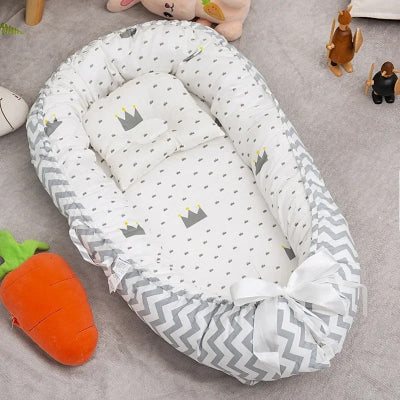 reducteur de lit courone blanc