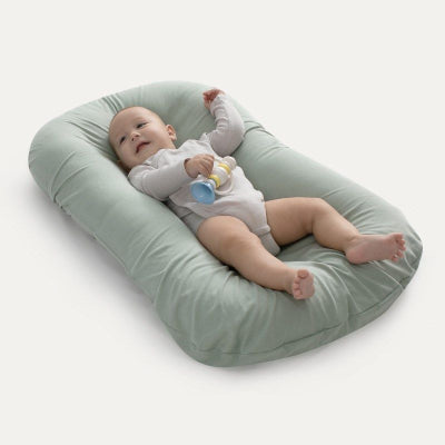 tout petit calme sur cocon bebe