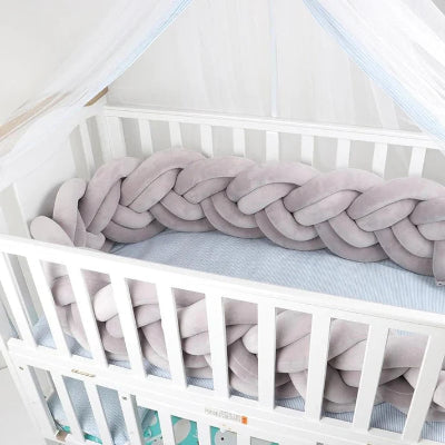 tresse de lit gris pale